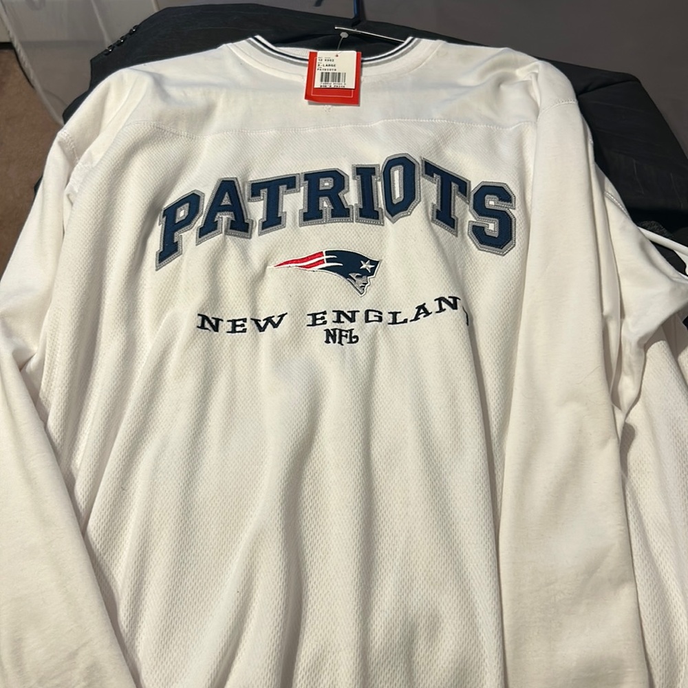 New England patriots xl men’s pull over